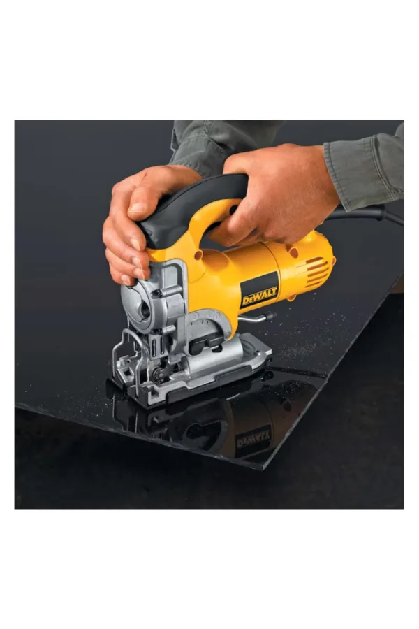 Diseño sin título - 2024-08-09T185423.027 Sierra Caladora 780W VV DW331K DeWalt